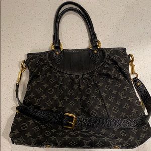 Louis Vuitton Neo Cabby Noir MM